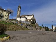 09 Partenza da Miragolo San Marco (960 m), parcheggio della chiesa